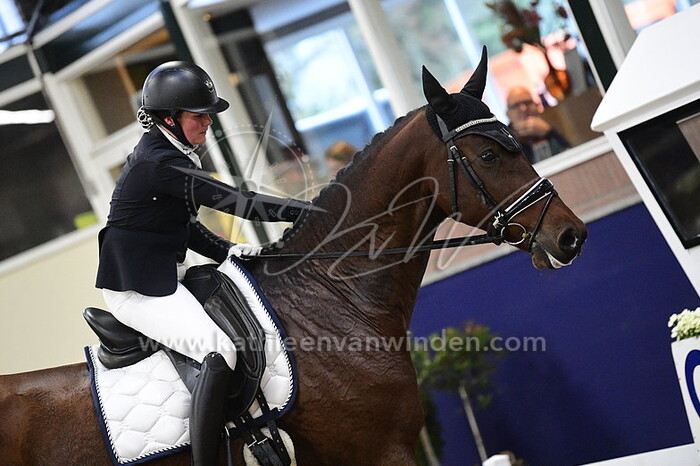 Debbie Priester - Hugo Boss