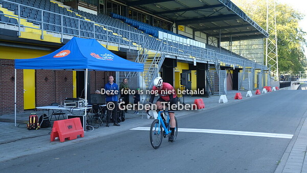 DE KOERS Cycling Series: Wielerbaan Veendam/De Langeleegte Klasse 1