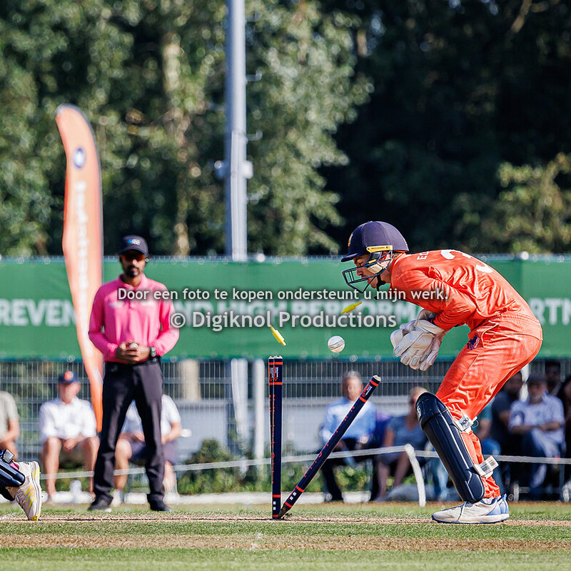 240828 cricket NL vs USA