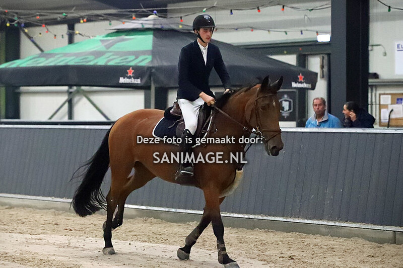 De Voornruiters De Meern Springen Paarden 14-10-2022 1.00m (avond)