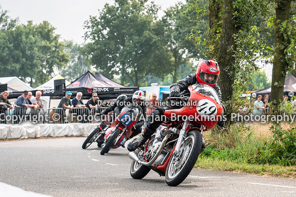 Wegrace op het circuit De Spie tussen Langenboom en Zeeland