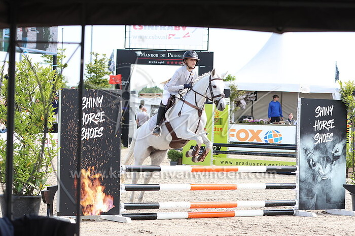 Soleil Bravenboer - Sjakkalakka MH