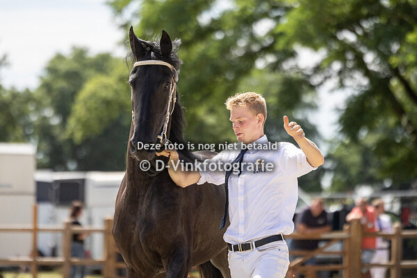 31. Tsjallie Chanel D'Ambene