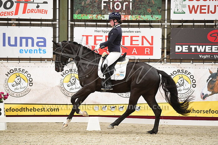 Emily Bradshaw - Pacman LVL