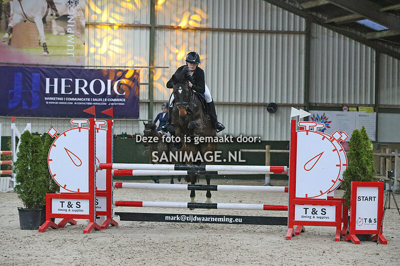 Stal Groenendaal Kerstconcours 22-12-2024 1.10m