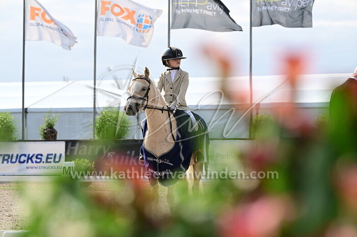 Everly Michels - Bam Bam