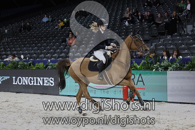 Hillary vd Brouwershoeve