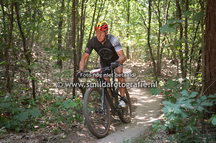 Sleen 12.25 tot 12.35uur Bartje200