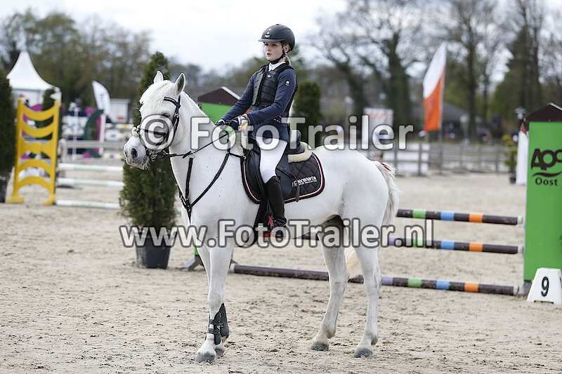 Frederique van der Bijl