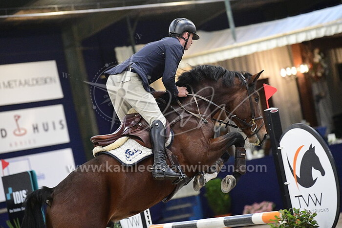 Roy Hanlon - Enjoy II van de Kromsteeg Z