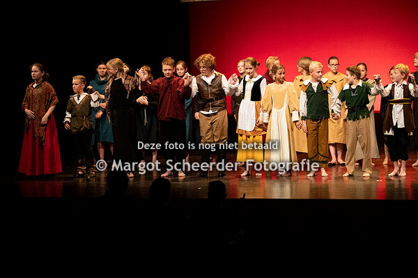 08 Scène 11 - De Heilige Graal