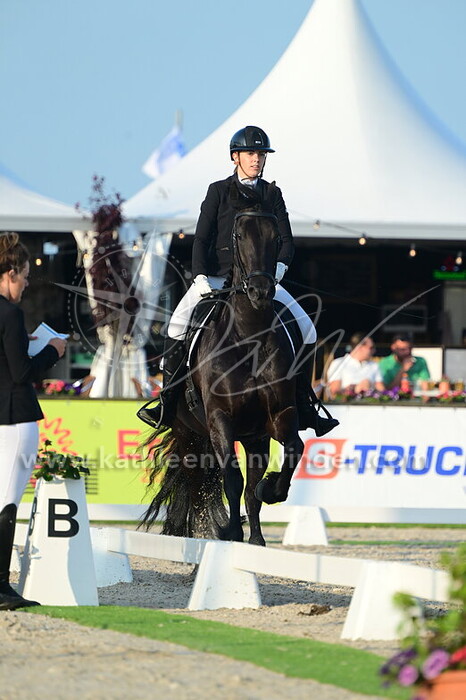 Eveline van Gendt - Janneke A