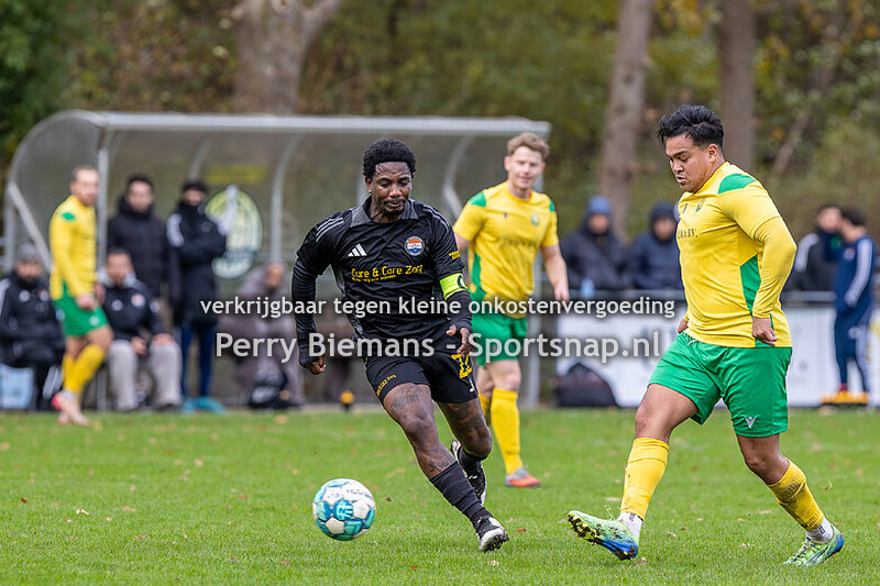 2025-11-29 voetbal; PGS Vogel-SV Madestein