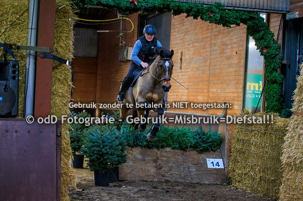 Indoor SGW De Mortel Training groep 4 9:30 28-12-22