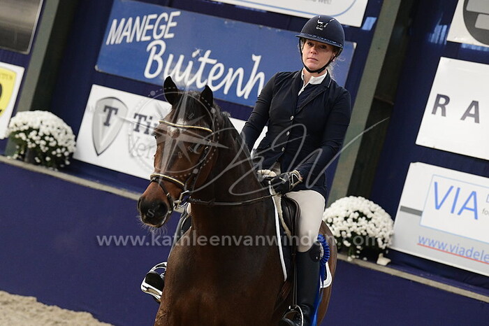 Krissie van Meel - Chic D'or van de Walseduinen Z
