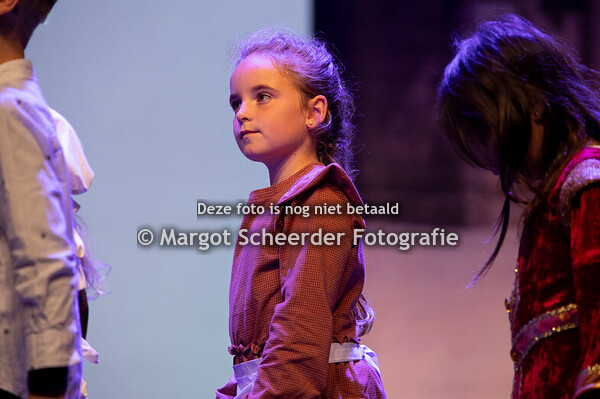 1. De nieuwe koning_Openingslied