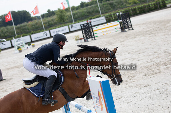 Esther Hamans - Elena van Genhof