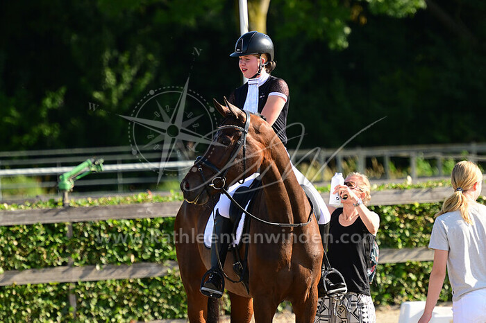 Noor Brokx - MLC's Ovita