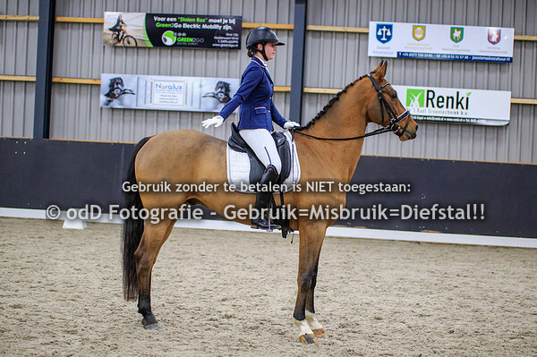 Dressuur PSV Nederweert Paarden L1 L2 12-12-21