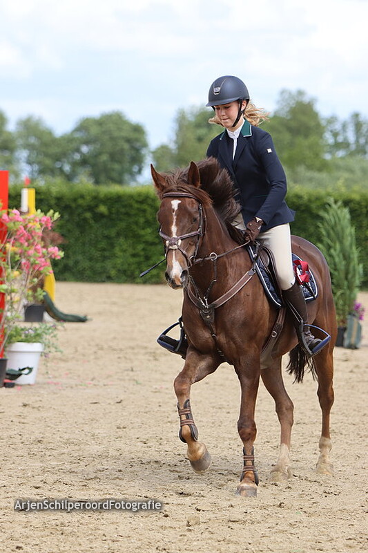 CH Wanneperveen 26-05-2022 Prijsuitreiking Pony's 100cm