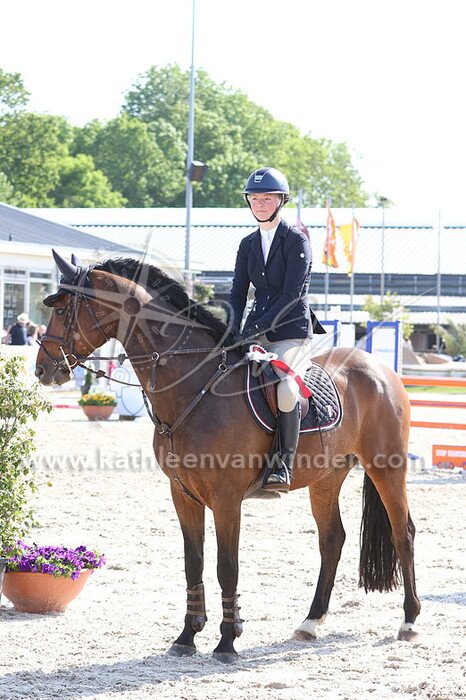 Evi Peemen - Jarrant V