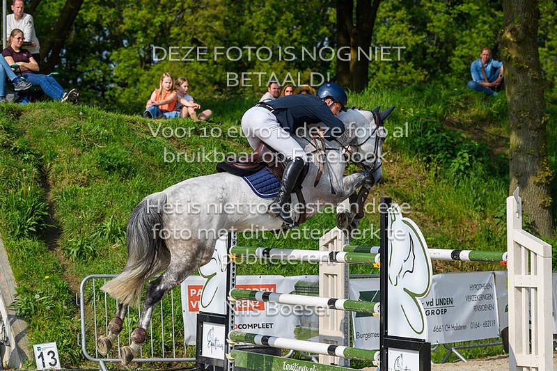 5 Springen Klasse 140cm