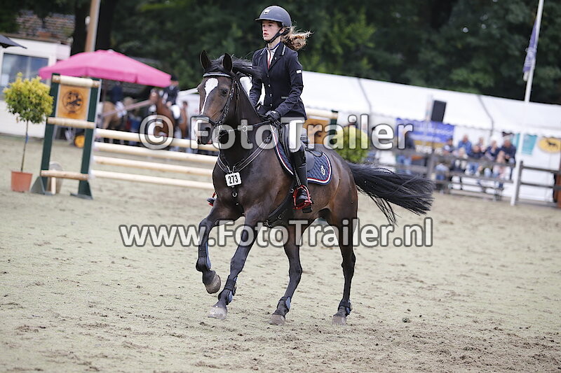 Britt van den Eijnden