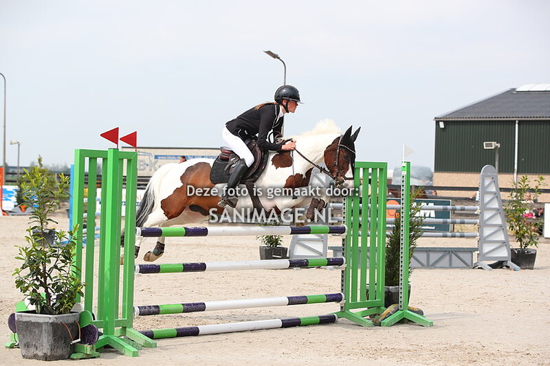 Reigersburgh 09-05-2024 Springen Pony's 100+110 cm