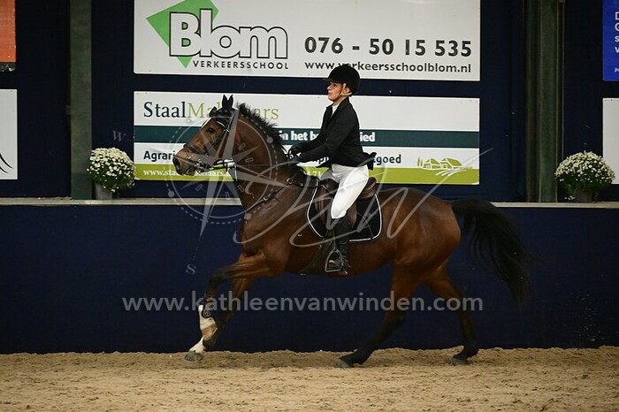 Judith Donkers - Milana-O