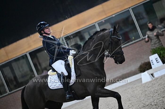 Kim Verhoeff - Onyx Sollenburg