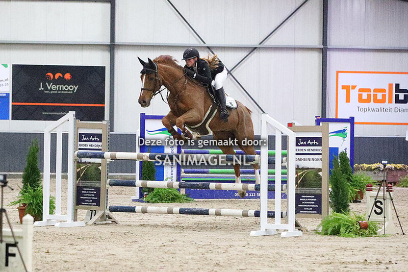 De Voornruiters De Meern Springen Paarden 05-11-2022 1.10m