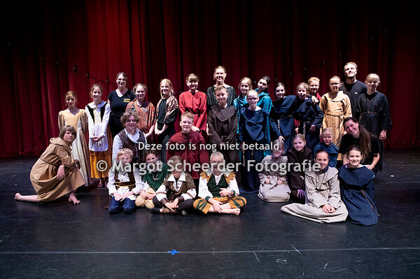 06 Eindscène Scène 15 - Het Huwelijk