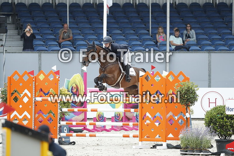 angela van daatselaar