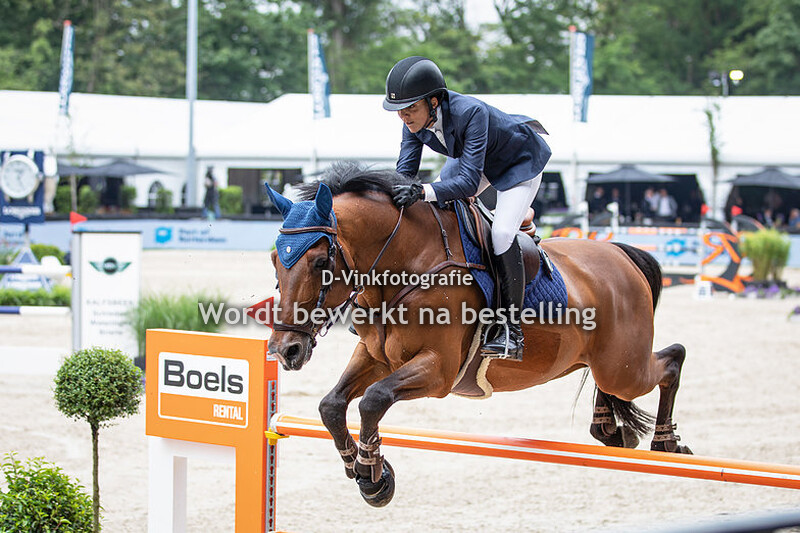 Paola Amilibia - V.I.P.