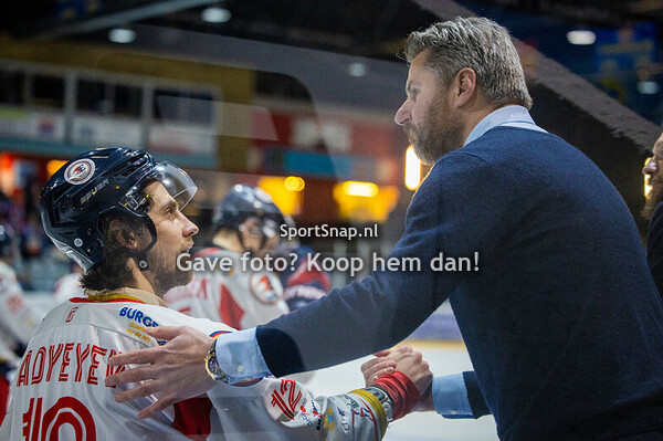 20251216 IJshockey; HIJS Hokij vs Snackpoint Eaters Limburg (3e wedstrijd)