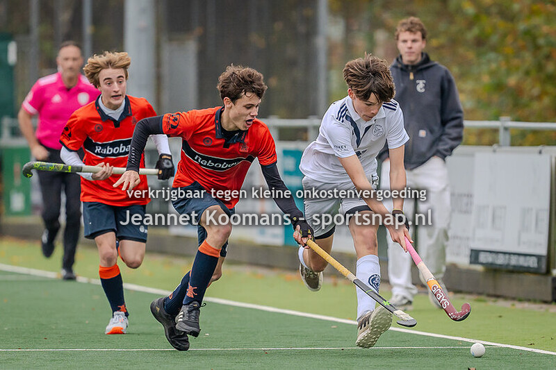 241109 Hockey Roomburg JO16-1 - Pinoké JO16-1