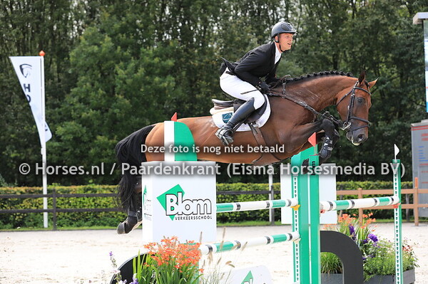 235 I Am London Apple