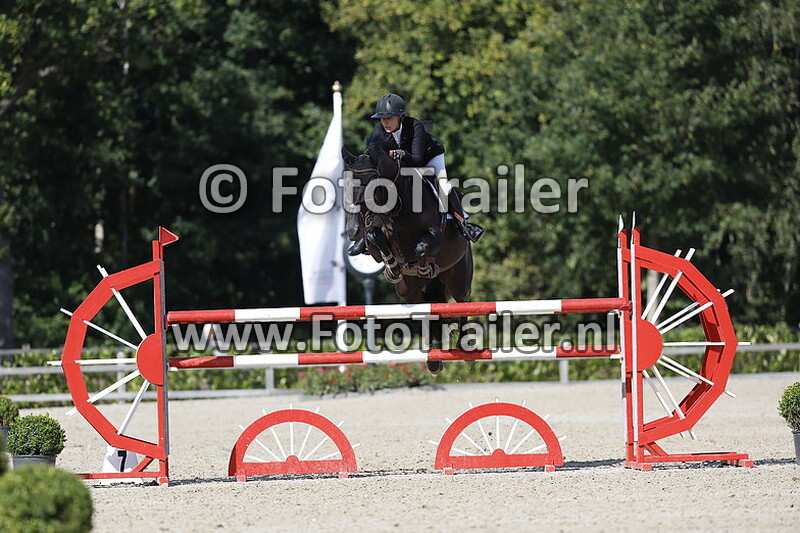 anneke niels van wijngaarden