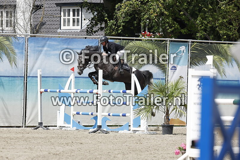 marwin van den nieuwenhuijzen