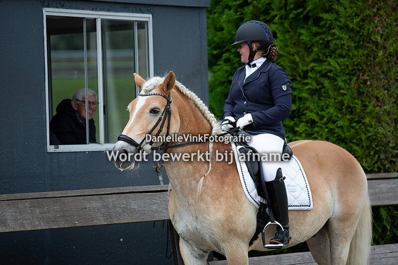 Ilse van den Hoek - Storly