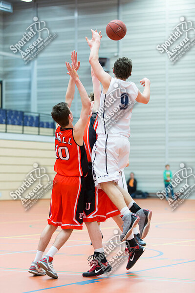 U20 GasTerra Flames vs UBall 24 maart 2013