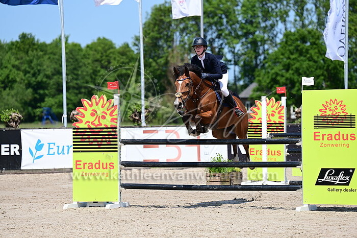 Daniek Vissers - Hello