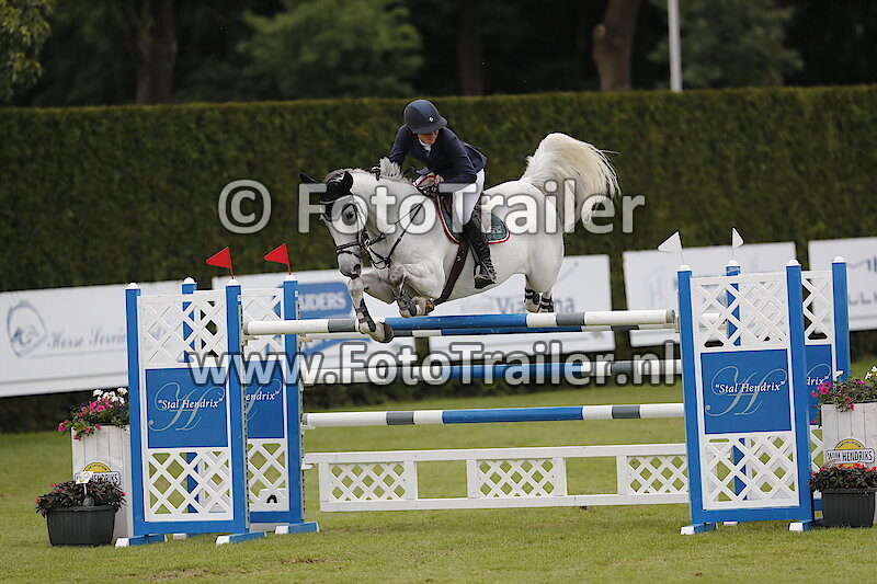 Monique van den Broek