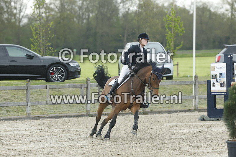 sandra van den outenaar