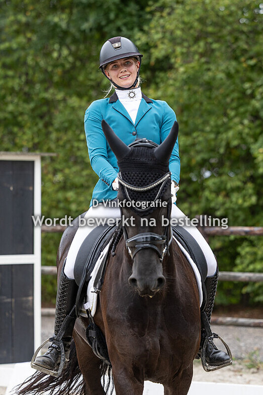 Nikita de Vos - Femke van 't Lansink
