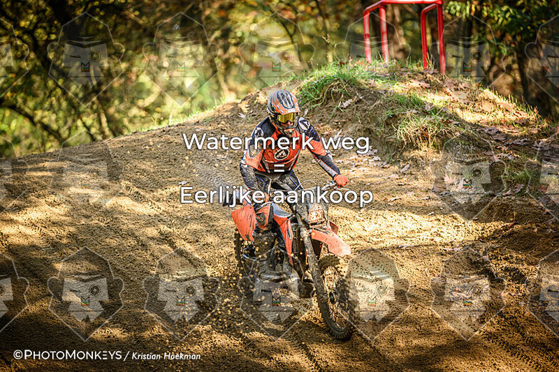 -- ONLINE -- OTR Markelo - Locatie Crossbaan - Spatborden rood en oranje