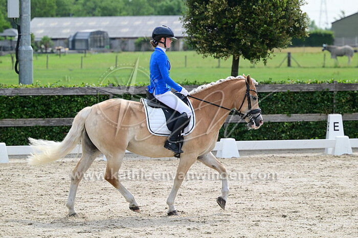 Roos Bogaerts - Keira W.