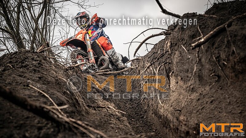 Cross Country Heerde - handkappen oranje en rood