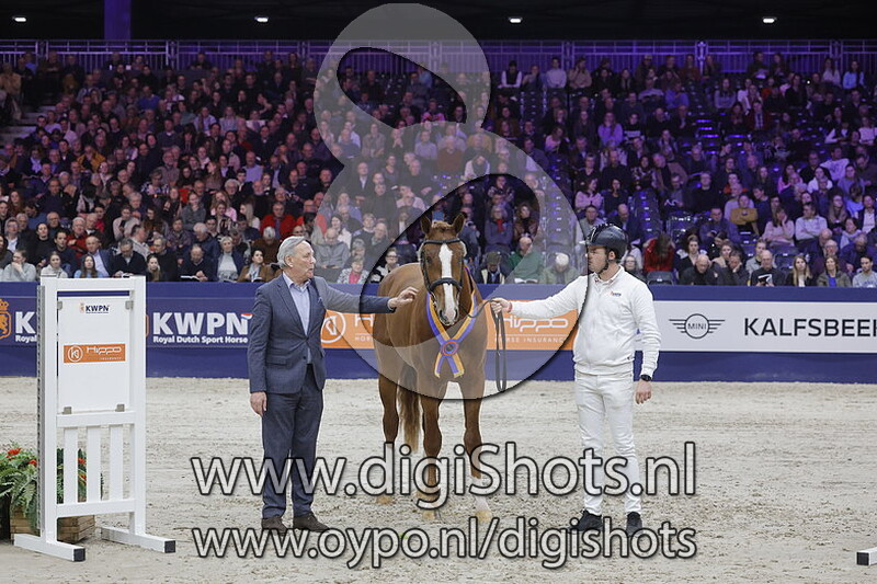 Por Favor ES v. El Barone 111 Z - 846