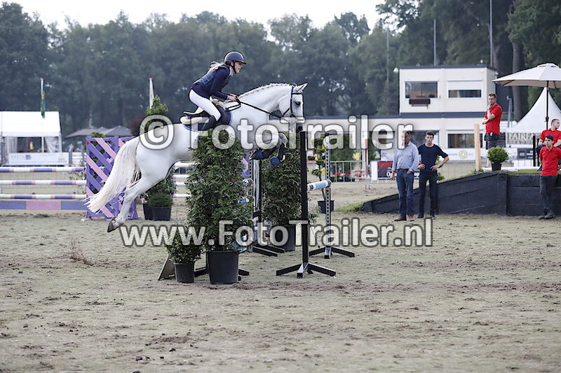 Djoeke van Ijzendoorn